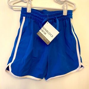 Hanna Andersson size 110 Sunblock Swim Shorts